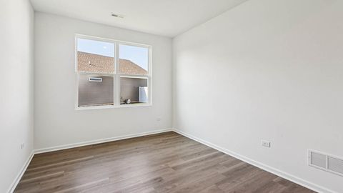 Tiny photo for 1228 Wild Tulip Circle, Bartlett, IL 60103 (MLS # 12537683)