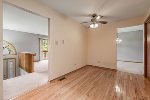 Tiny photo for 1109 Warner Avenue, Lemont, IL 60439 (MLS # 12653828)