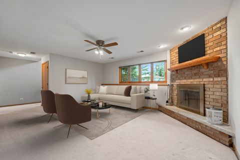 Tiny photo for 1109 Warner Avenue, Lemont, IL 60439 (MLS # 12653828)