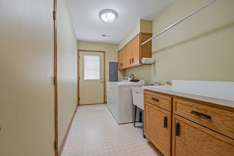 Tiny photo for 1109 Warner Avenue, Lemont, IL 60439 (MLS # 12653828)
