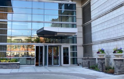 1515 S Prairie Avenue 1016 Chicago IL 60605