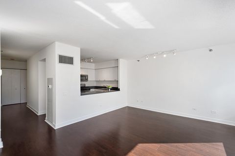 Tiny photo for 512 N Mcclurg Court #3109, Chicago, IL 60611 (MLS # 12612621)