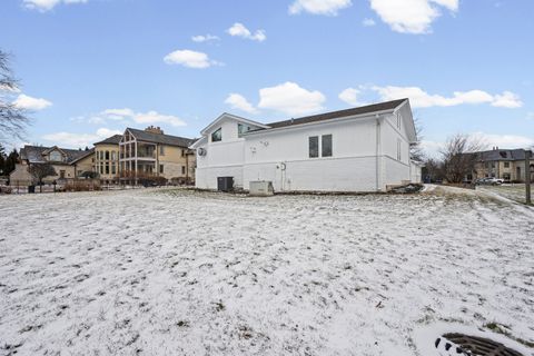 Tiny photo for 2390 White Oak Drive, Northbrook, IL 60062 (MLS # 12510604)