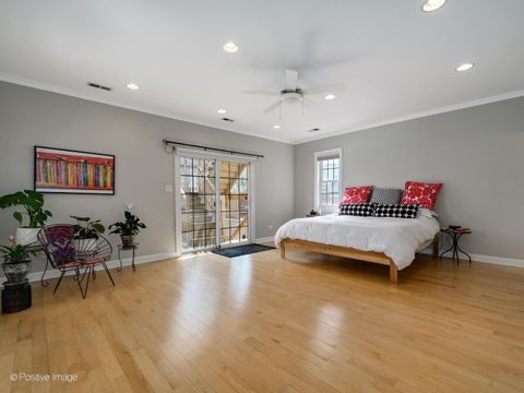 Tiny photo for 2451 N Janssen Avenue #3, Chicago, IL 60614 (MLS # 12623794)