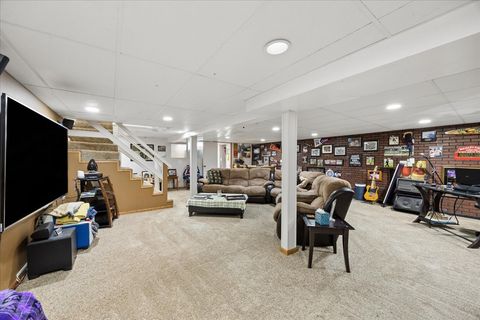 Tiny photo for 1836 Buckingham Avenue, Westchester, IL 60154 (MLS # 12604649)