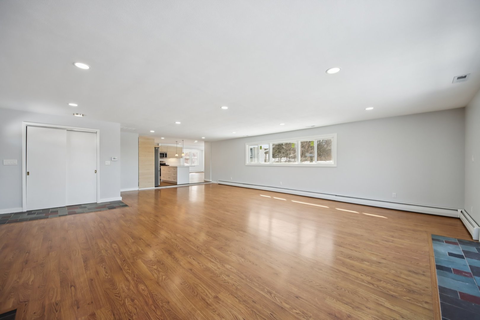 42088 N Old Lake Avenue