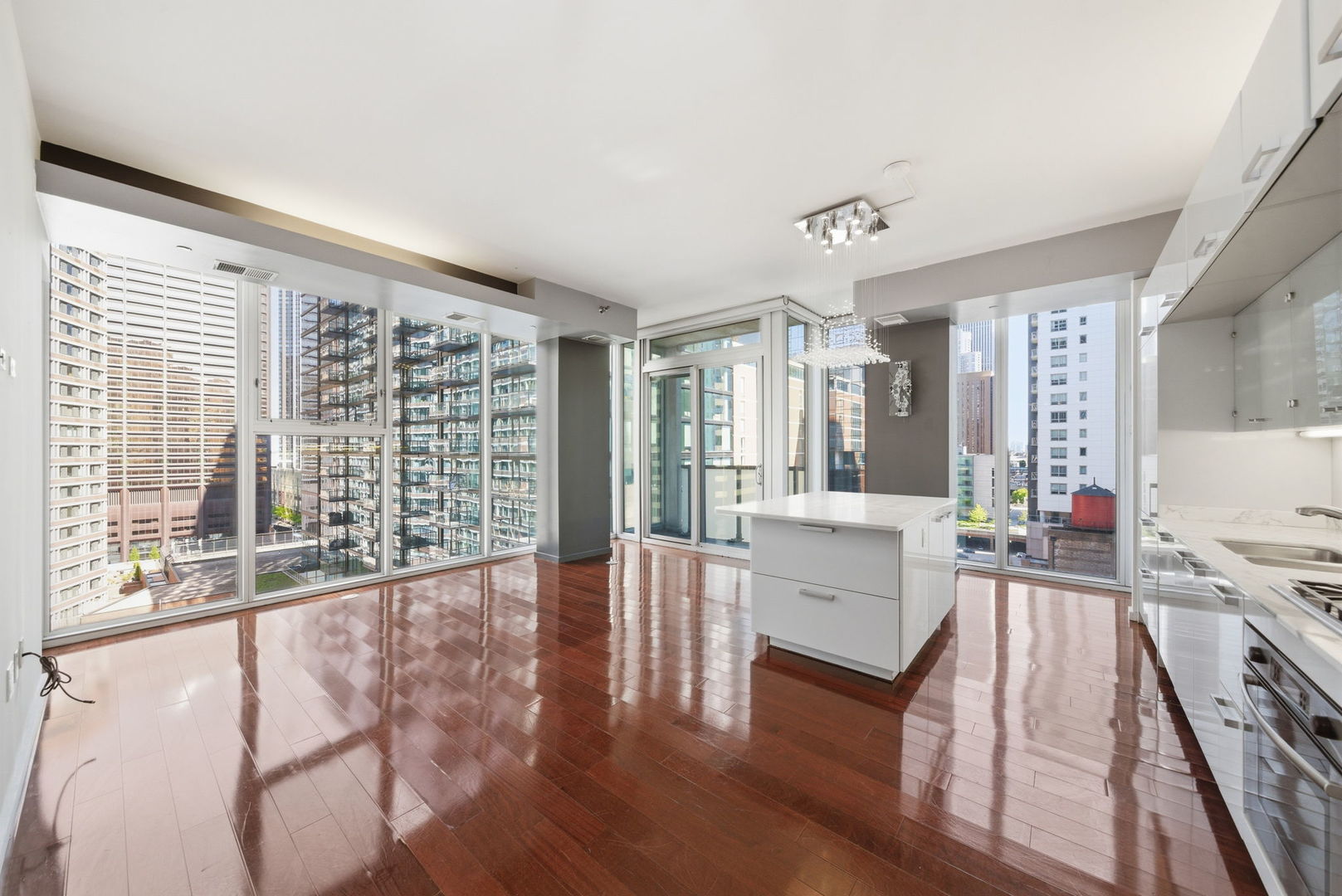 550 N St Clair Street 1204