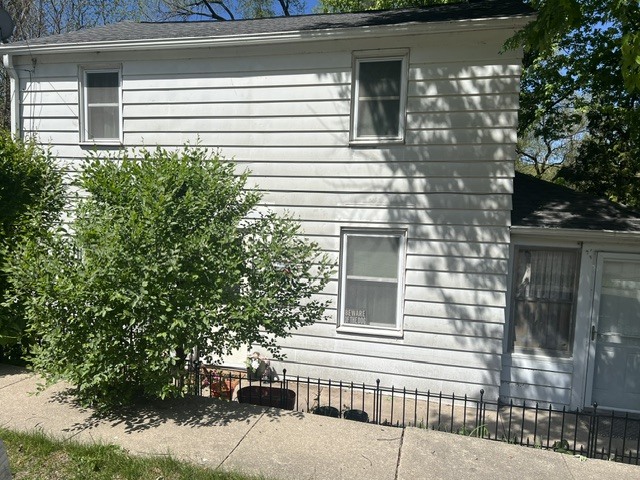 208 N Carroll Street