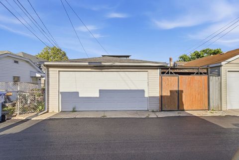 Tiny photo for 2936 N Kenneth Avenue, Chicago, IL 60641 (MLS # 12647739)