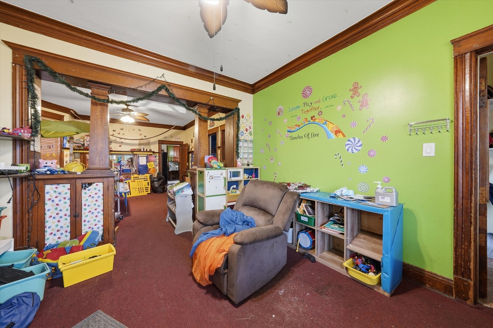 143 W 111th Place