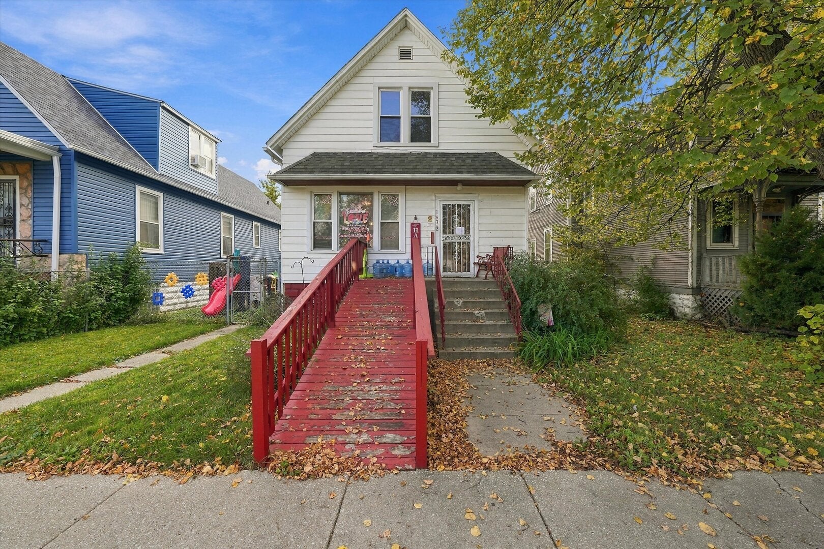 143 W 111th Place