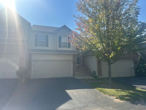 Photo of 5321 Cobblers Crossing #5321, McHenry, IL 60050 (MLS # 12437331)