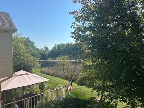 Tiny photo for 5321 Cobblers Crossing #5321, McHenry, IL 60050 (MLS # 12437331)
