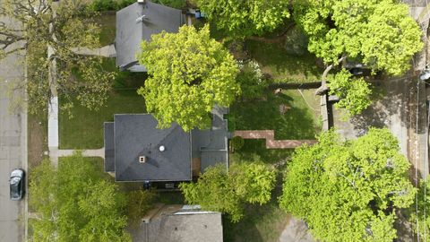 Tiny photo for 1318 N Jackson Street, Waukegan, IL 60085 (MLS # 12653608)