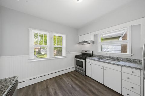 Tiny photo for 1318 N Jackson Street, Waukegan, IL 60085 (MLS # 12653608)