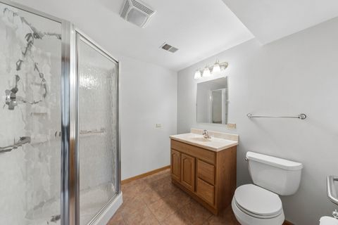Tiny photo for 2007 N Spruce Terrace, Arlington Heights, IL 60004 (MLS # 12616536)