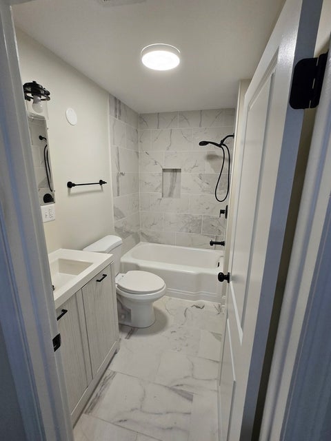 Tiny photo for 813 Chicago Road, Chicago Heights, IL 60411 (MLS # 12778459)