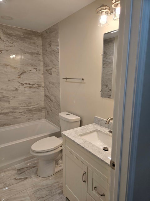 Tiny photo for 813 Chicago Road, Chicago Heights, IL 60411 (MLS # 12778459)