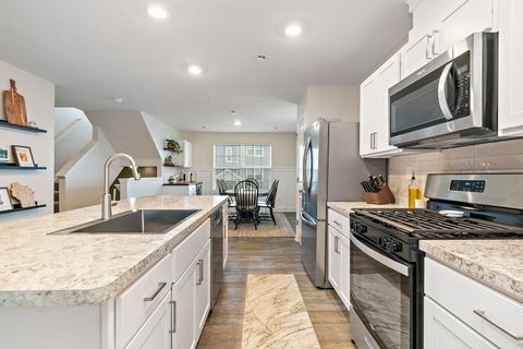 Tiny photo for 1103 Briar Glen Court #1103, Hampshire, IL 60140 (MLS # 12539061)