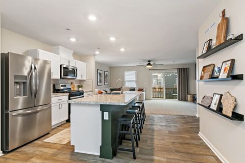 Tiny photo for 1103 Briar Glen Court #1103, Hampshire, IL 60140 (MLS # 12539061)