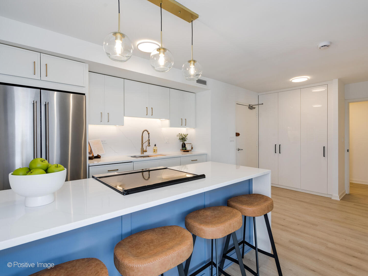 1455 N Sandburg Terrace 2902B