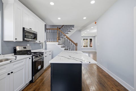 Tiny photo for 1465 W 72nd Street, Chicago, IL 60636 (MLS # 12681029)