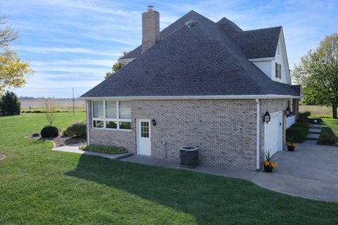 Tiny photo for 23 Cedarwood Drive, Watseka, IL 60970 (MLS # 12497585)