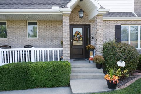 Tiny photo for 23 Cedarwood Drive, Watseka, IL 60970 (MLS # 12497585)