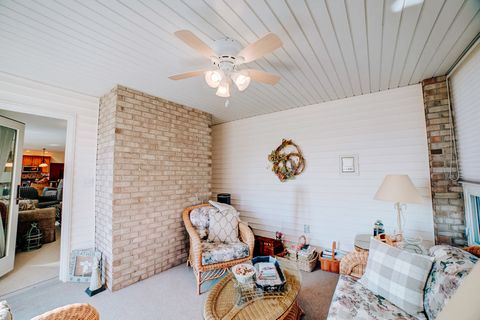 Tiny photo for 23 Cedarwood Drive, Watseka, IL 60970 (MLS # 12497585)