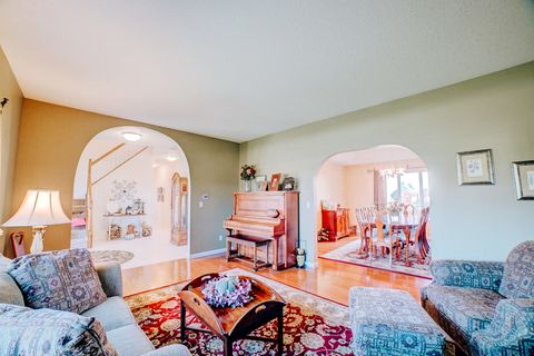 Tiny photo for 23 Cedarwood Drive, Watseka, IL 60970 (MLS # 12497585)