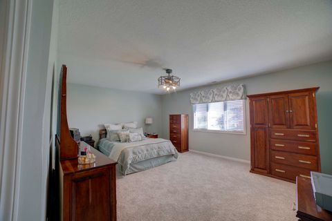 Tiny photo for 23 Cedarwood Drive, Watseka, IL 60970 (MLS # 12497585)