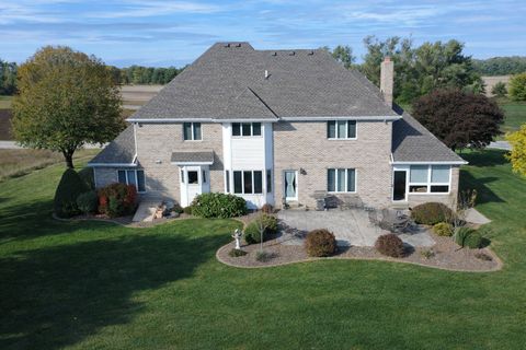 Tiny photo for 23 Cedarwood Drive, Watseka, IL 60970 (MLS # 12497585)