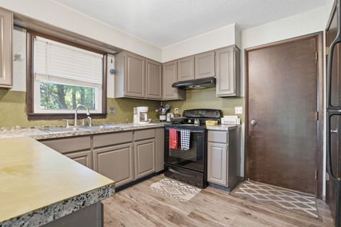 Tiny photo for 112 Crestview Drive, Hamilton, IL 62341 (MLS # 12491757)