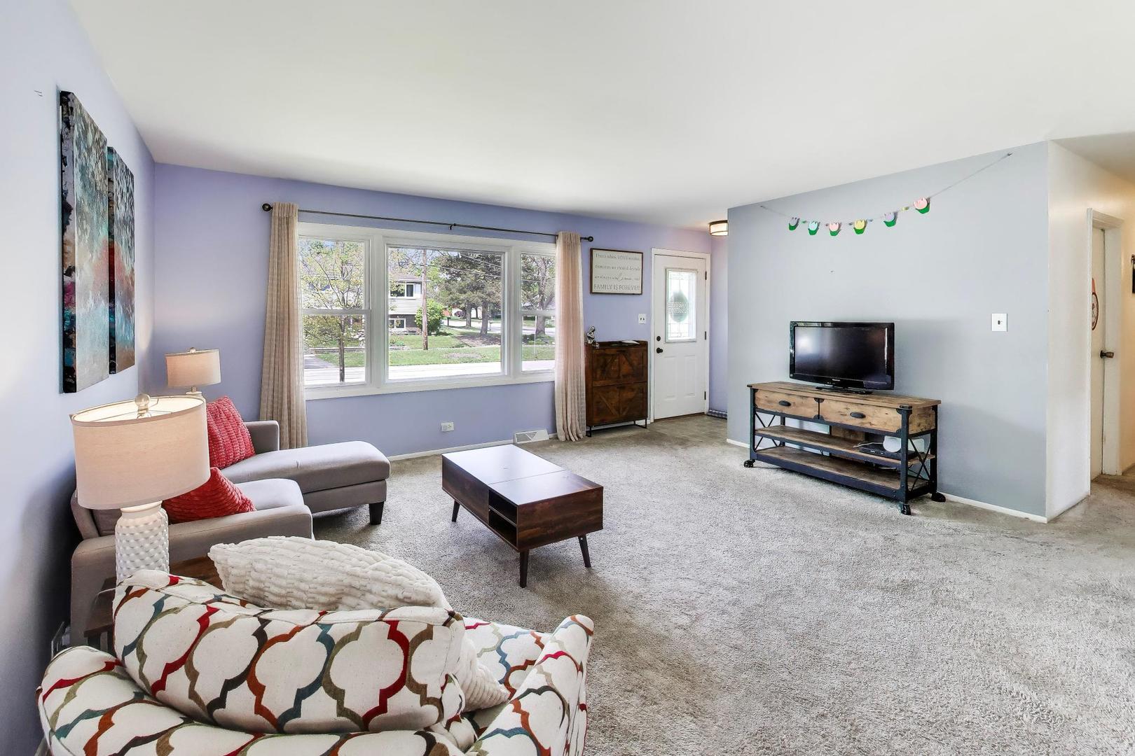 345 E View Street