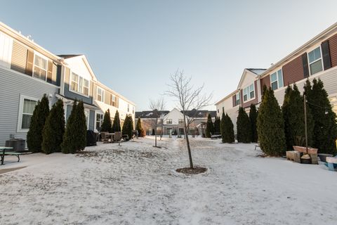 Tiny photo for 4139 Winslow Court, Aurora, IL 60504 (MLS # 12606085)