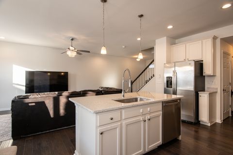 Tiny photo for 4139 Winslow Court, Aurora, IL 60504 (MLS # 12606085)