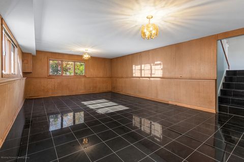 Tiny photo for 9043 Oriole Avenue, Morton Grove, IL 60053 (MLS # 12514446)