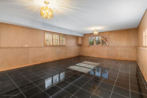 Tiny photo for 9043 Oriole Avenue, Morton Grove, IL 60053 (MLS # 12514446)