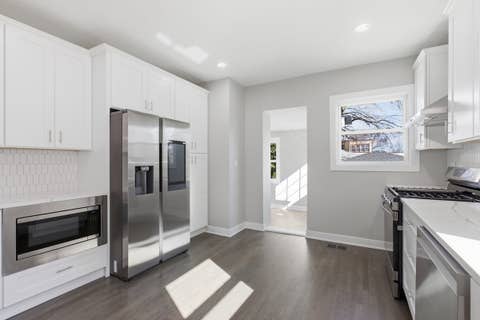 Tiny photo for 5020 W Fletcher Street, Chicago, IL 60641 (MLS # 12672516)