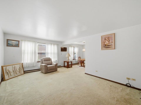 Tiny photo for 7318 Lake Street #4, River Forest, IL 60305 (MLS # 12753640)