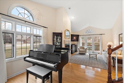 Tiny photo for 16815 Crystal Court, Tinley Park, IL 60477 (MLS # 12548943)