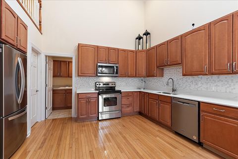 Tiny photo for 16815 Crystal Court, Tinley Park, IL 60477 (MLS # 12548943)