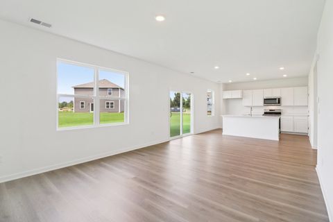 Tiny photo for 2013 Winterberry Trail, Wonder Lake, IL 60097 (MLS # 12631593)