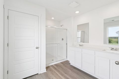 Tiny photo for 2013 Winterberry Trail, Wonder Lake, IL 60097 (MLS # 12631593)