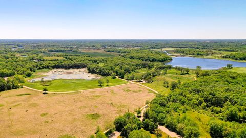 Tiny photo for 2013 Winterberry Trail, Wonder Lake, IL 60097 (MLS # 12631593)