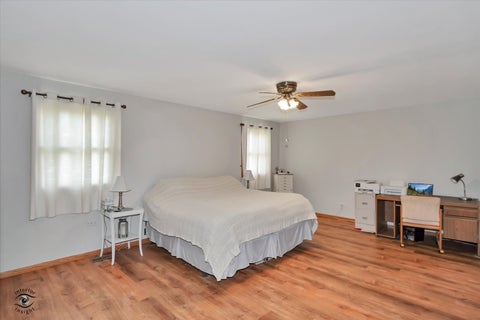 Tiny photo for 8001 S Lockwood Avenue, Burbank, IL 60459 (MLS # 12734541)