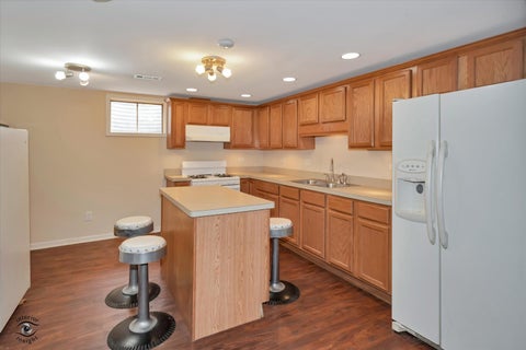 Tiny photo for 8001 S Lockwood Avenue, Burbank, IL 60459 (MLS # 12734541)