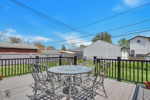 Tiny photo for 8001 S Lockwood Avenue, Burbank, IL 60459 (MLS # 12734541)