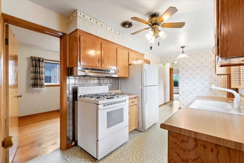 Tiny photo for 7101 W Devon Avenue, Chicago, IL 60631 (MLS # 12752609)