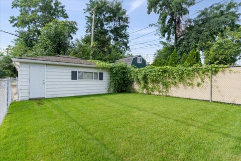 Tiny photo for 7101 W Devon Avenue, Chicago, IL 60631 (MLS # 12752609)